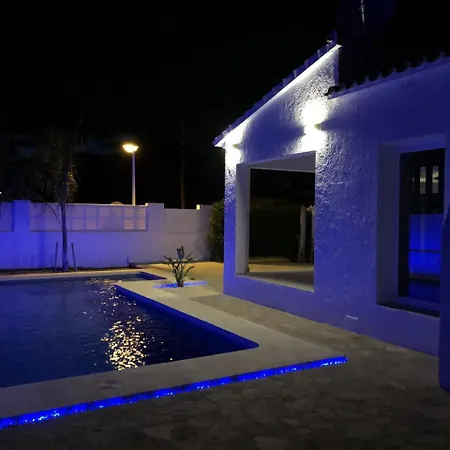 T 1118 Casa Blanca *