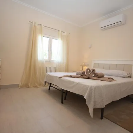 T 1118 Casa Blanca Villa